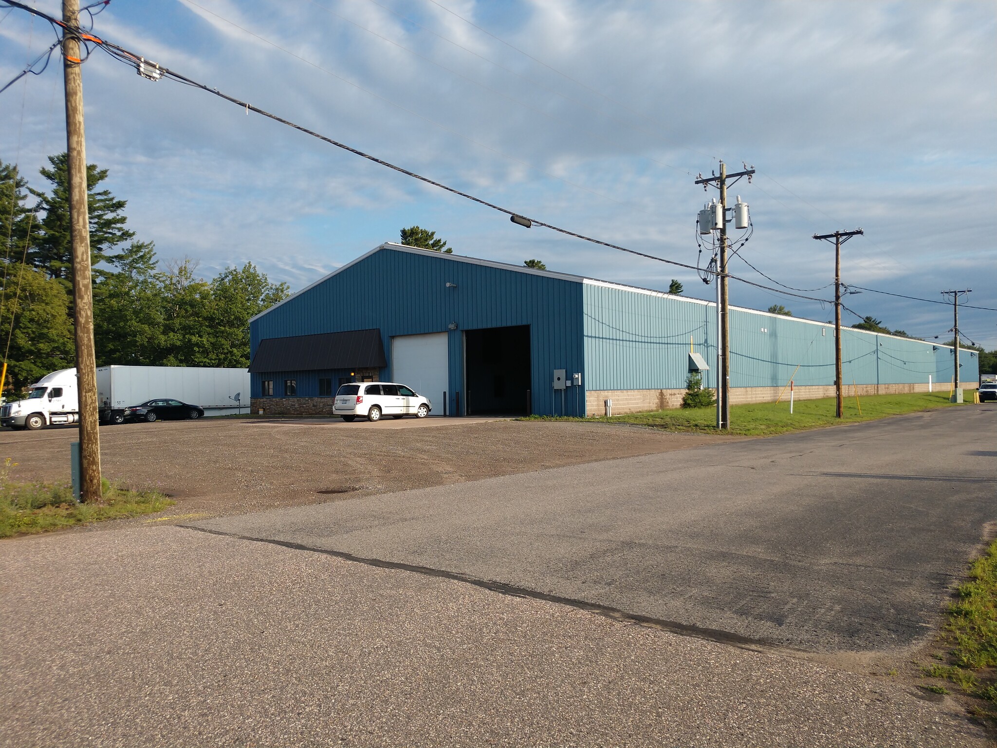 353 US Highway 41 E, Negaunee, MI for lease Building Photo- Image 1 of 44