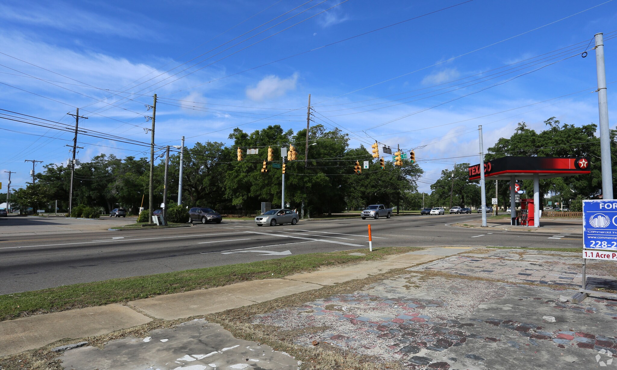 Pass Rd & Debuys Rd, Biloxi, MS for sale Primary Photo- Image 1 of 1