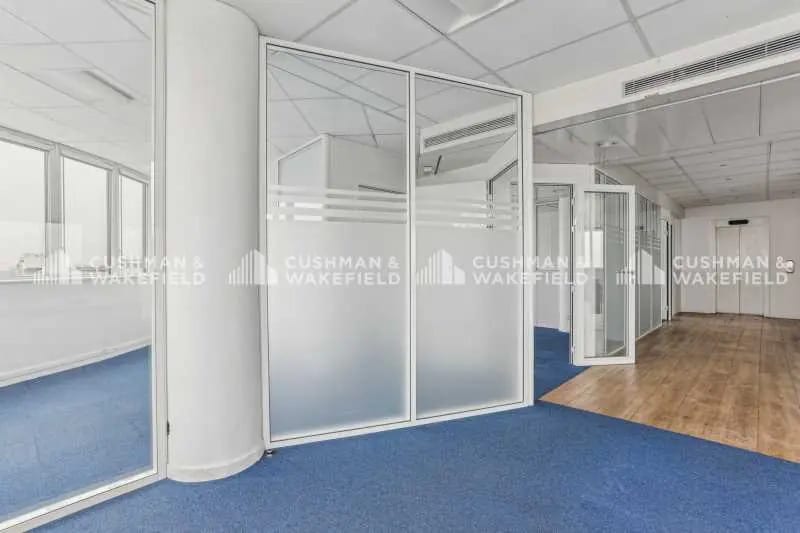 35 Ter Avenue André Morizet, Boulogne-Billancourt for lease - Interior Photo - Image 3 of 8