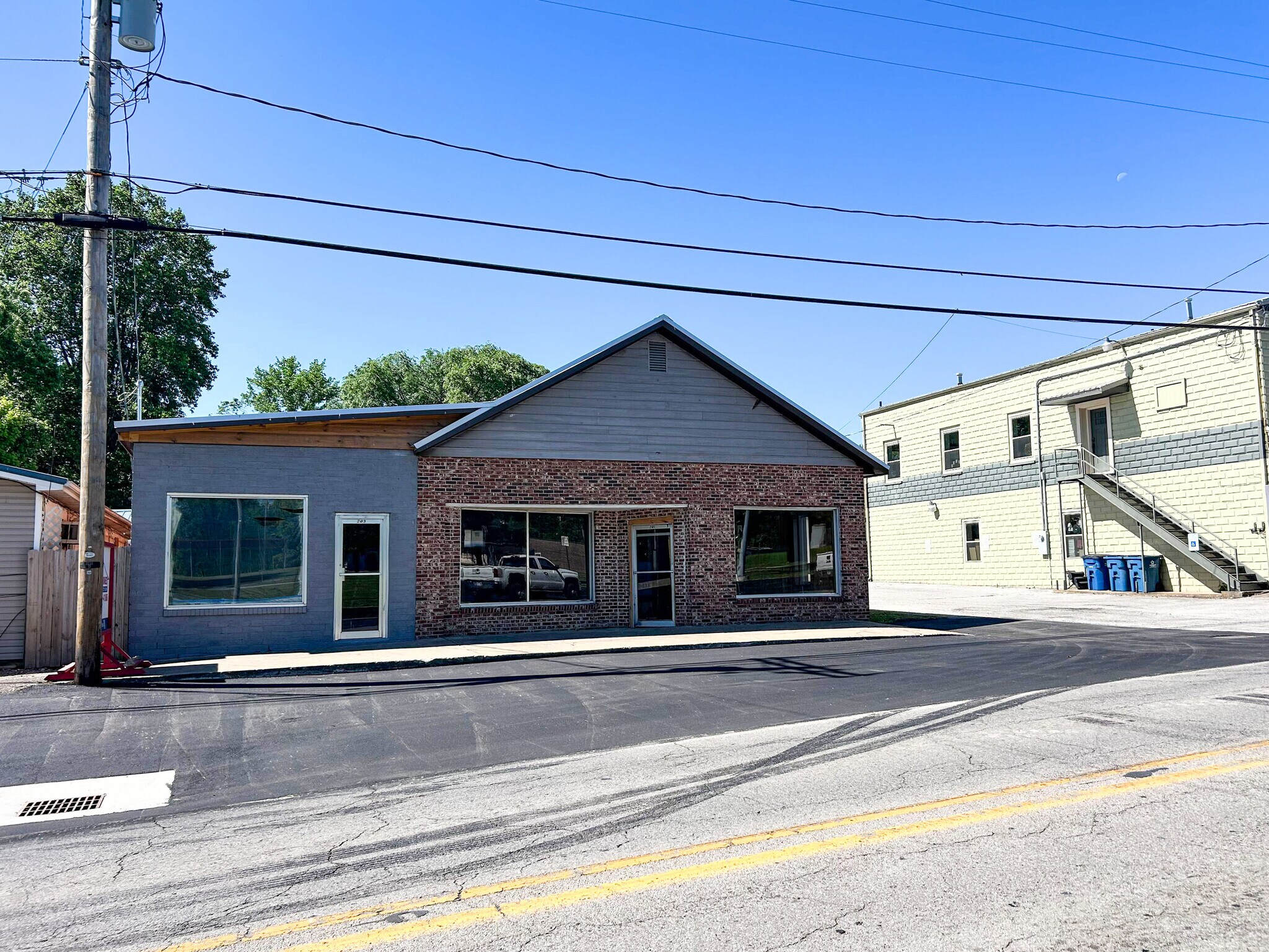 203-235 E Pickens Rd, Pea Ridge, AR for lease Building Photo- Image 1 of 13