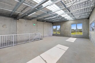 41 Metroplex Pl, Wacol for lease Interior Photo- Image 2 of 3