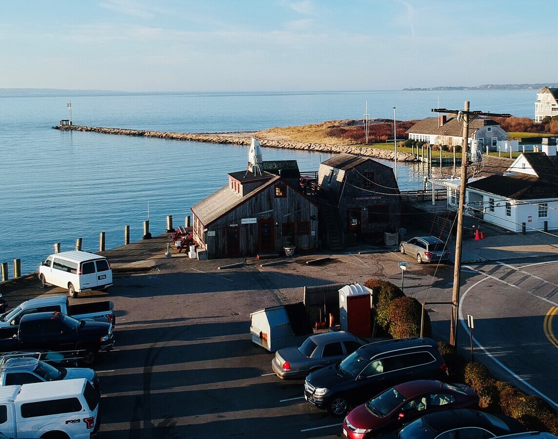 227 Clinton Ave, Falmouth, MA 02540