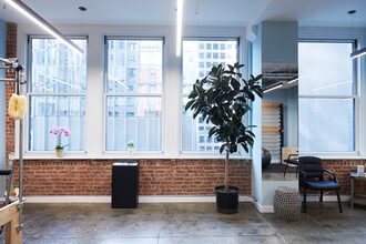 244-252 W 54th St, New York, NY for lease Interior Photo- Image 1 of 7