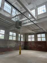 20 Canal St, Franklin, NH for lease Interior Photo- Image 1 of 5