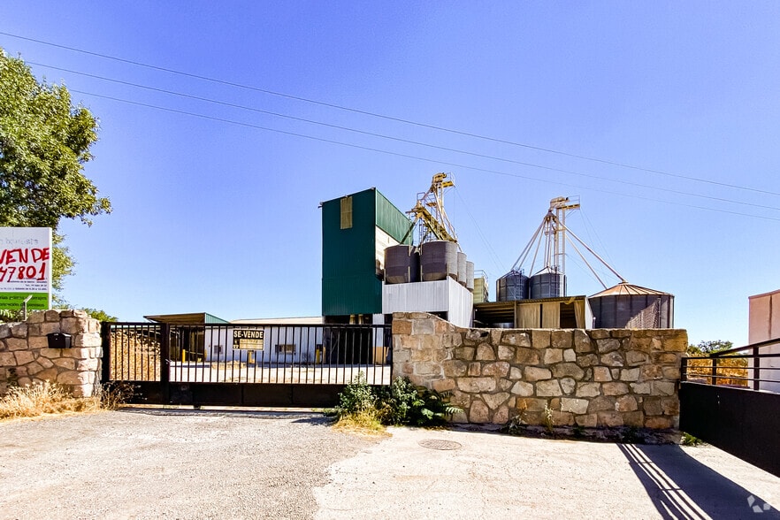 Polígono 21, 27, Miraflores de la Sierra, Madrid for sale - Building Photo - Image 2 of 2