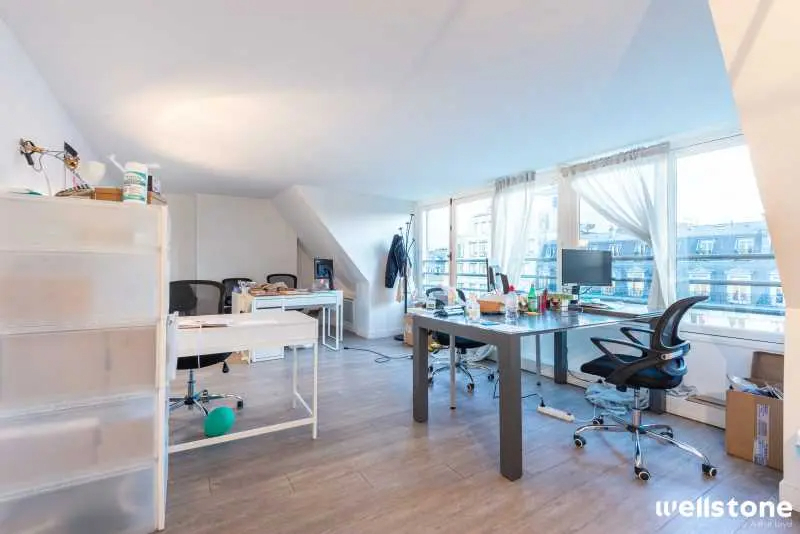 20 Boulevard Poissonnière, Paris for lease Interior Photo- Image 1 of 8
