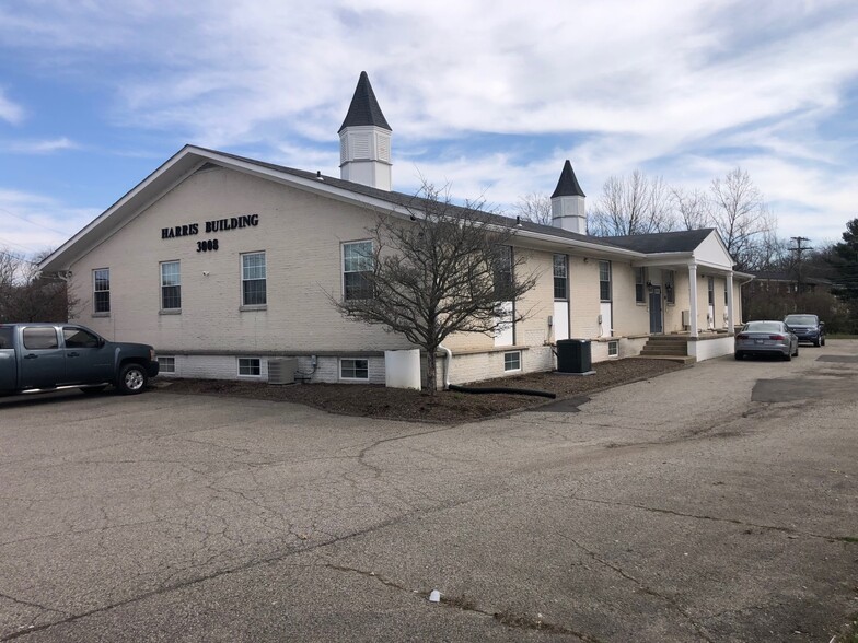 3008 Middle Rd, Jeffersonville, IN for lease - Building Photo - Image 3 of 5