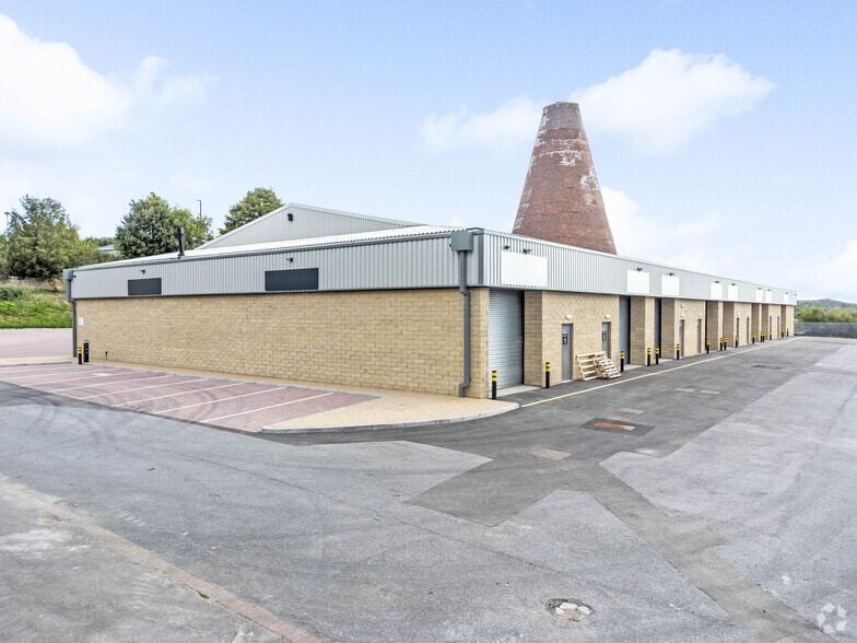 Mandale Park NE15 portfolio of 11 properties for sale on LoopNet.com - Primary Photo - Image 2 of 11