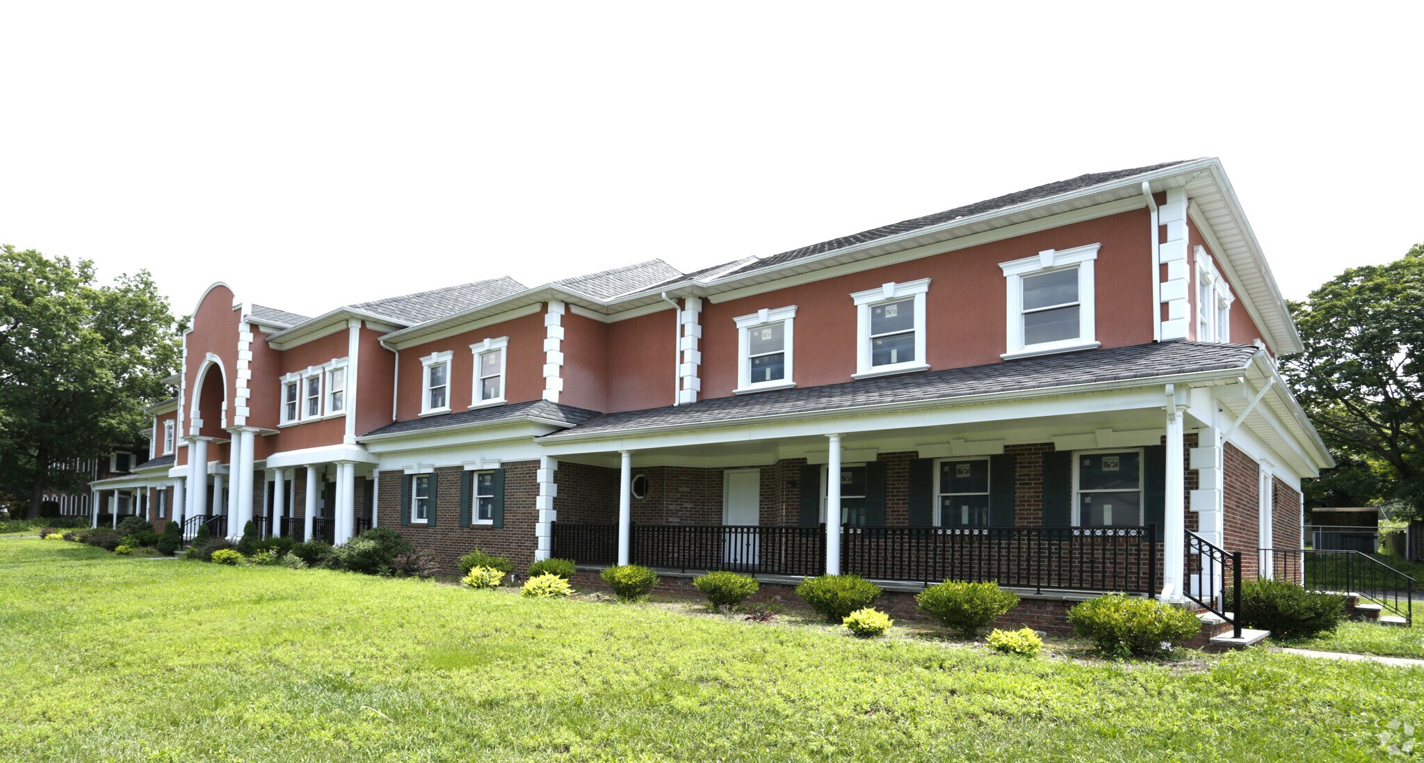 214 E Grove St, Westfield, NJ for sale Primary Photo- Image 1 of 1