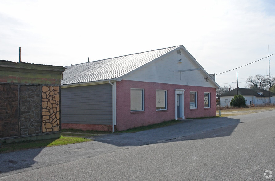 176 Dukes St, Orangeburg, SC for sale - Building Photo - Image 2 of 2