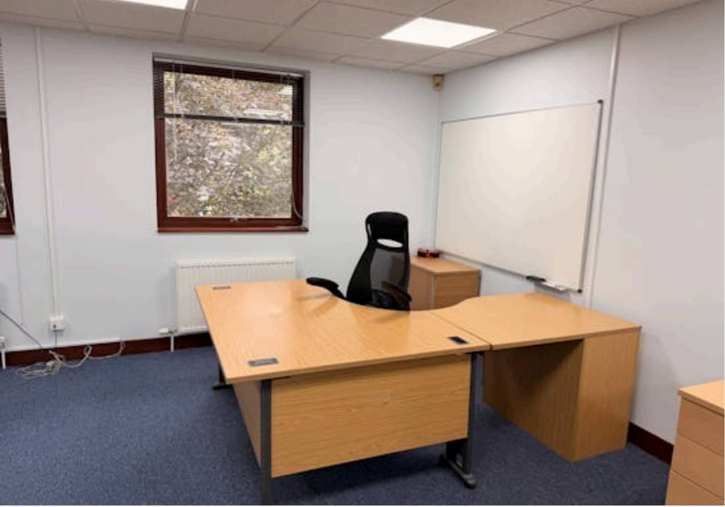 Hughenden Ave, High Wycombe for lease Interior Photo- Image 1 of 9