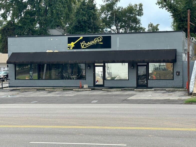 1909-1913 Poplar Ave, Memphis, TN for sale - Building Photo - Image 2 of 15