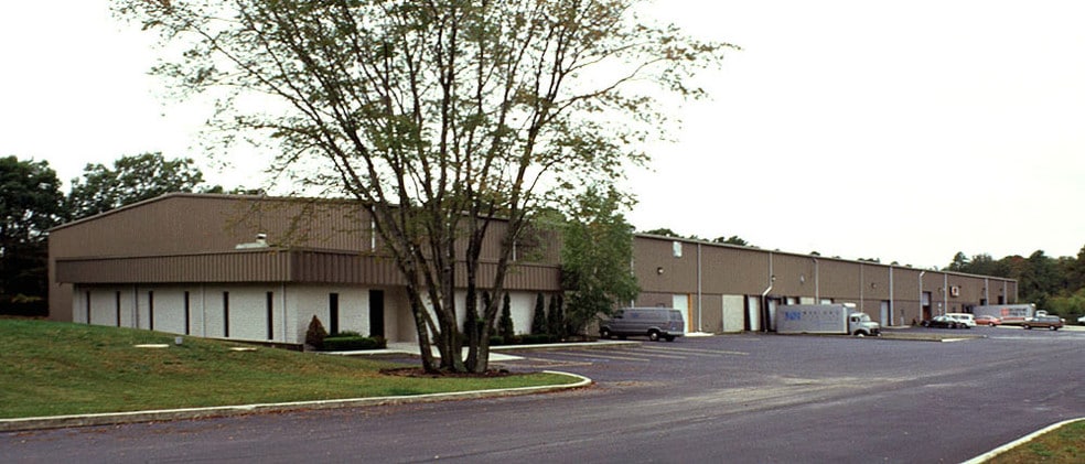 651 S Mill Rd, Absecon, NJ for lease - Building Photo - Image 2 of 5