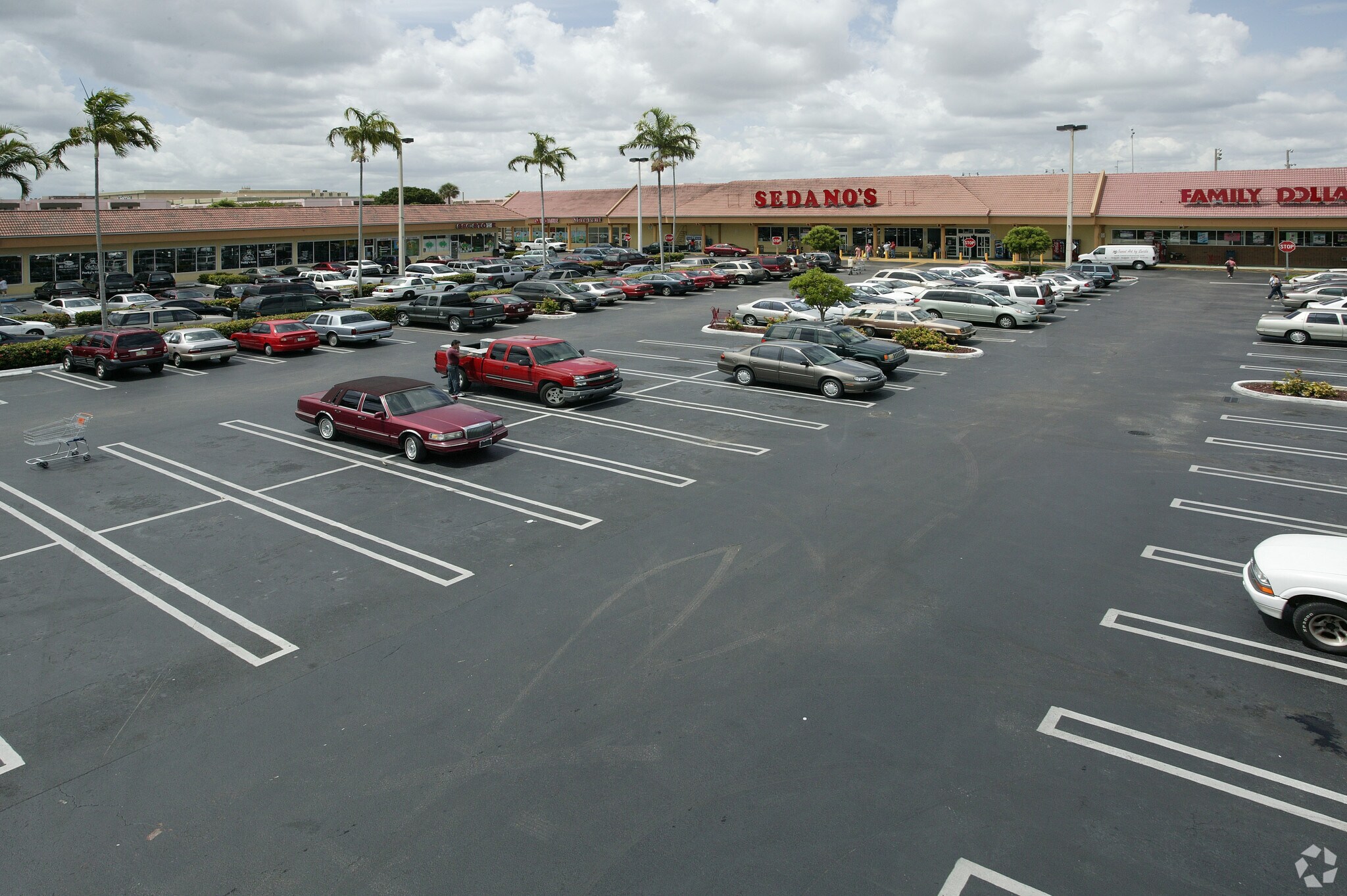 5360 W 16th Ave, Hialeah, FL for sale Primary Photo- Image 1 of 1