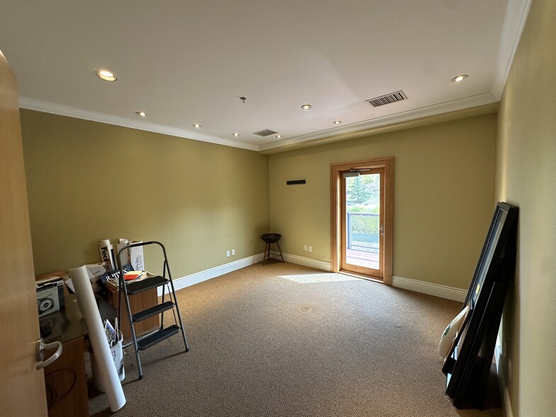 1790 Bonanza Dr, Park City, UT for lease - Building Photo - Image 3 of 12