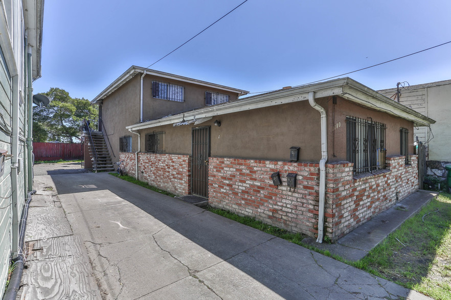 1180 73rd Ave, Oakland, CA for sale - Primary Photo - Image 1 of 1