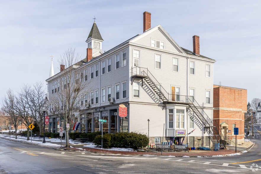 100 Main St, Maynard, MA for lease - Primary Photo - Image 1 of 5