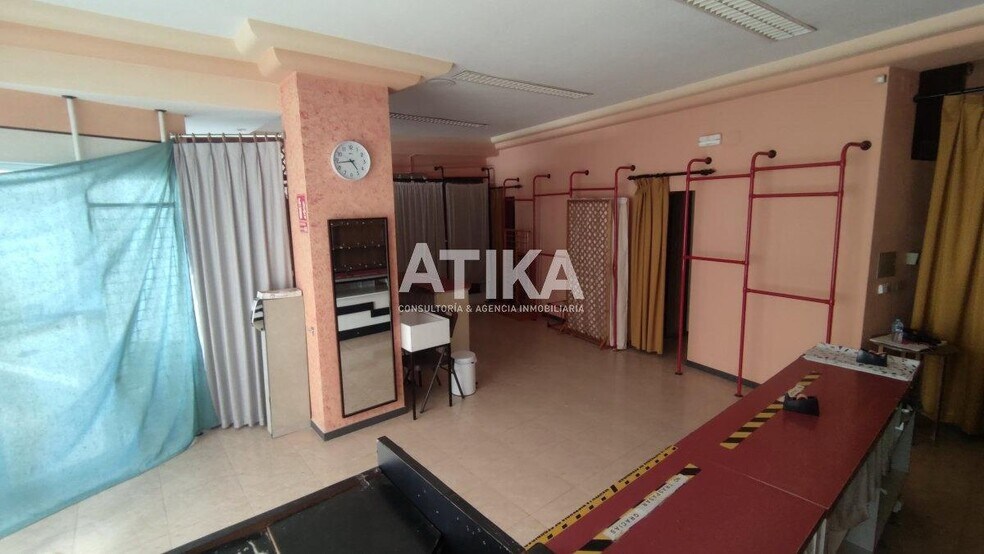 Retail in Ontinyent for sale - Building Photo - Image 3 of 6