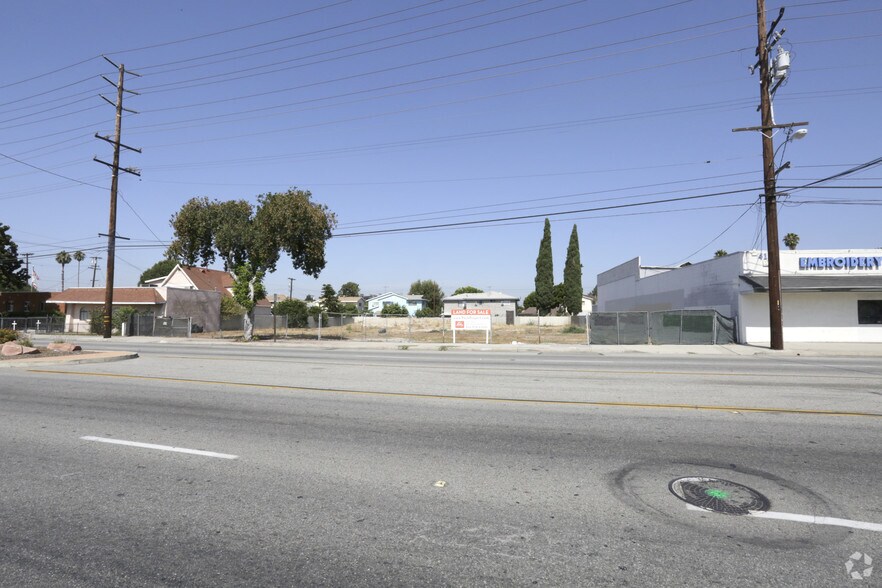 41234131 Peck Rd, El Monte, CA 91732