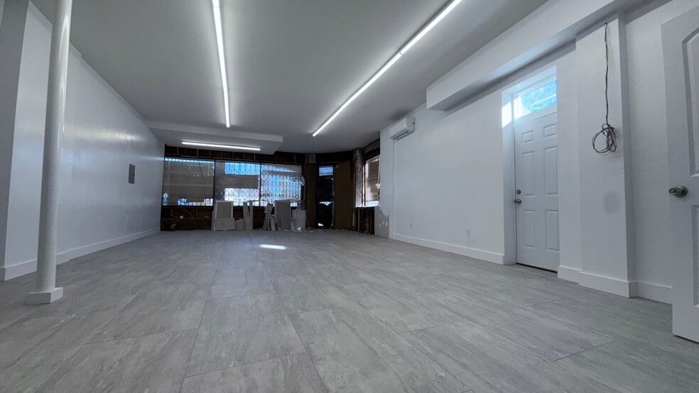 11464 Merrick Blvd, Jamaica, NY for lease - Building Photo - Image 2 of 9