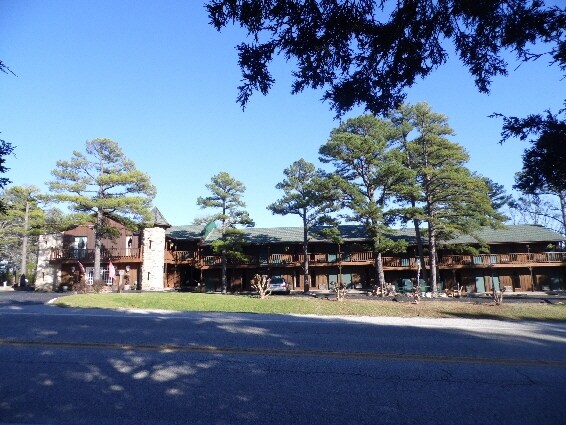 4112 E Van Buren, Eureka Springs, AR for sale Building Photo- Image 1 of 1