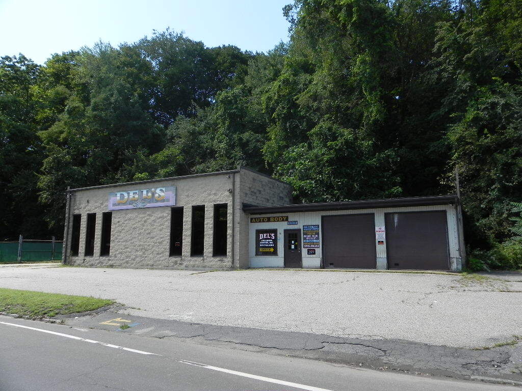 209 Pershing Dr, Ansonia, CT for sale Building Photo- Image 1 of 1