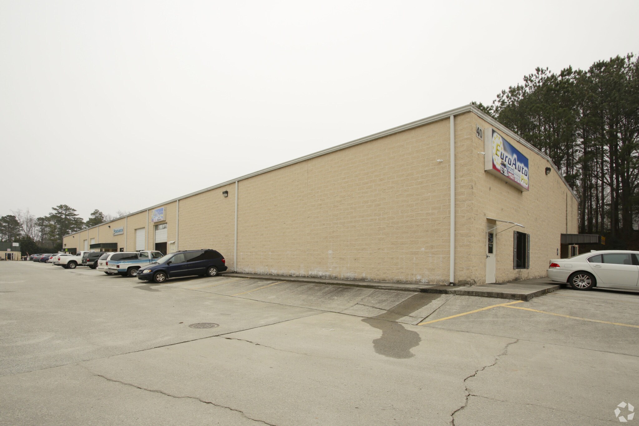 40 Rockbridge Rd SW, Lilburn, GA for sale Primary Photo- Image 1 of 1