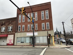 3093-3095 W 25th St, Cleveland, OH for lease Building Photo- Image 2 of 22