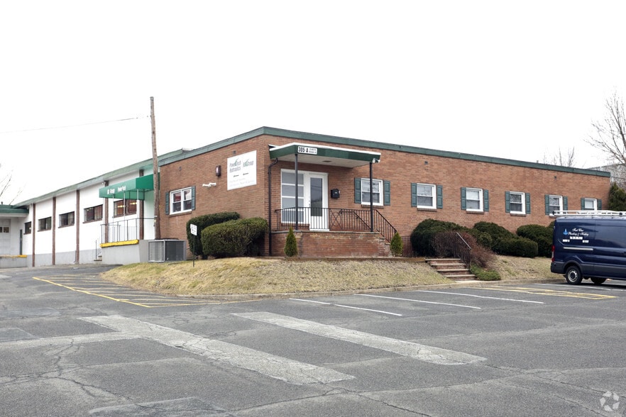 305 Island Rd, Mahwah, NJ for lease - Primary Photo - Image 1 of 3