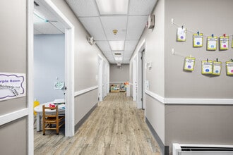 131 Boston Post Rd, East Lyme, CT for lease Interior Photo- Image 2 of 13