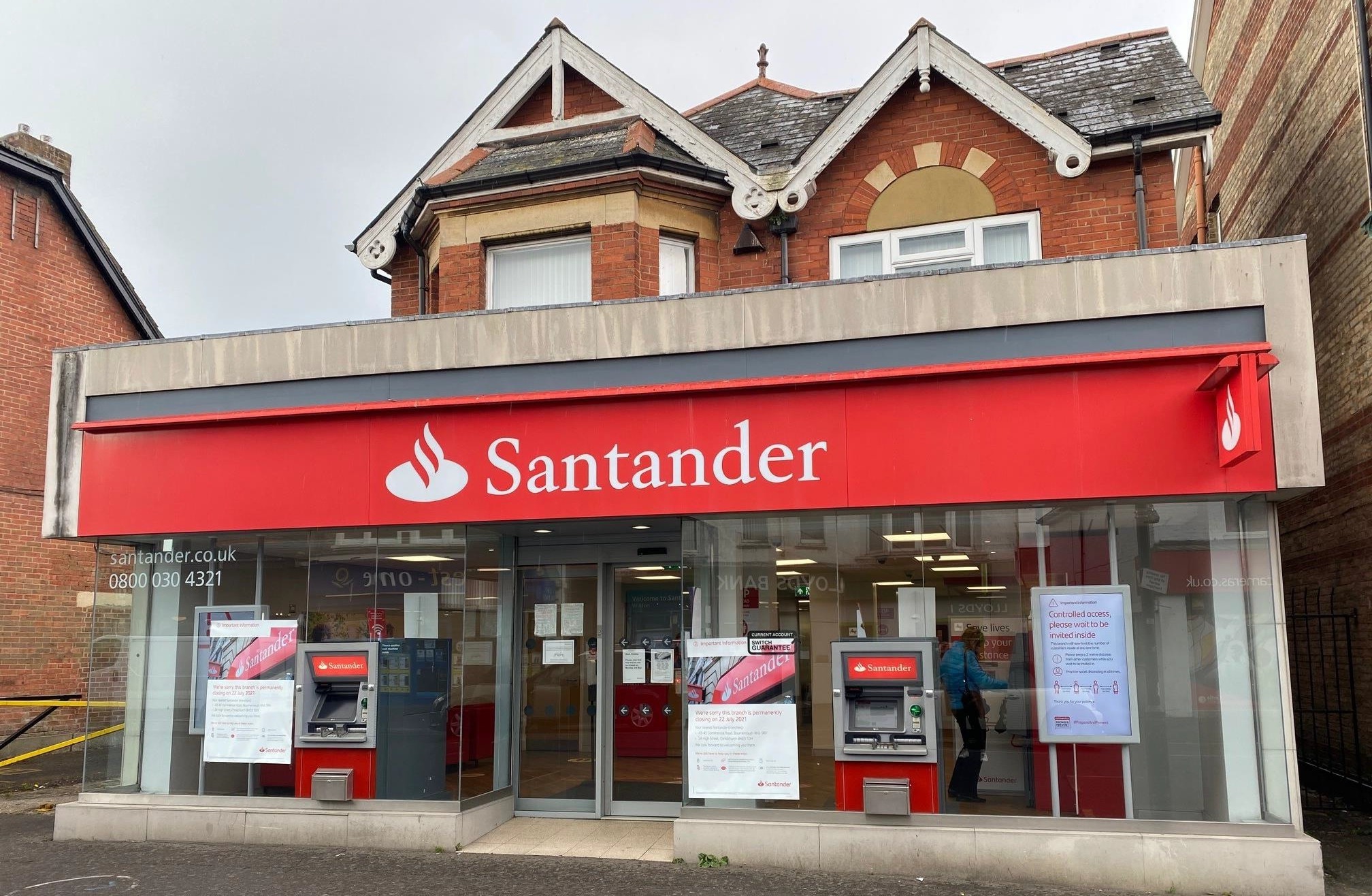 330 Wimborne Rd, Bournemouth for sale Primary Photo- Image 1 of 1