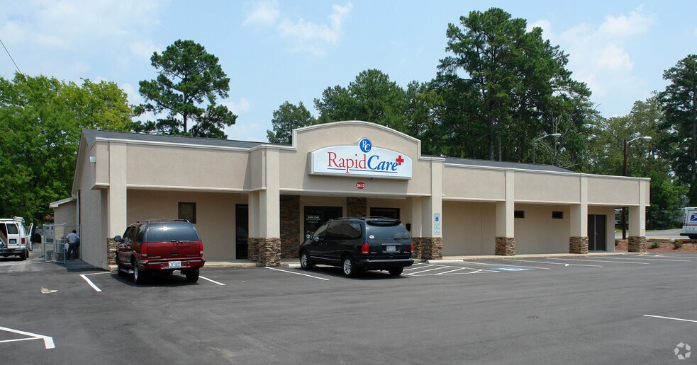 3412 Ramsey St, Fayetteville, NC 28311