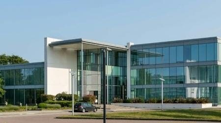 4 Brooklands, Weybridge for lease Building Photo- Image 1 of 16