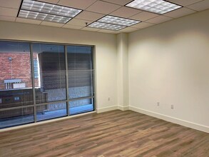 701 E High St, Charlottesville, VA for lease Interior Photo- Image 2 of 9