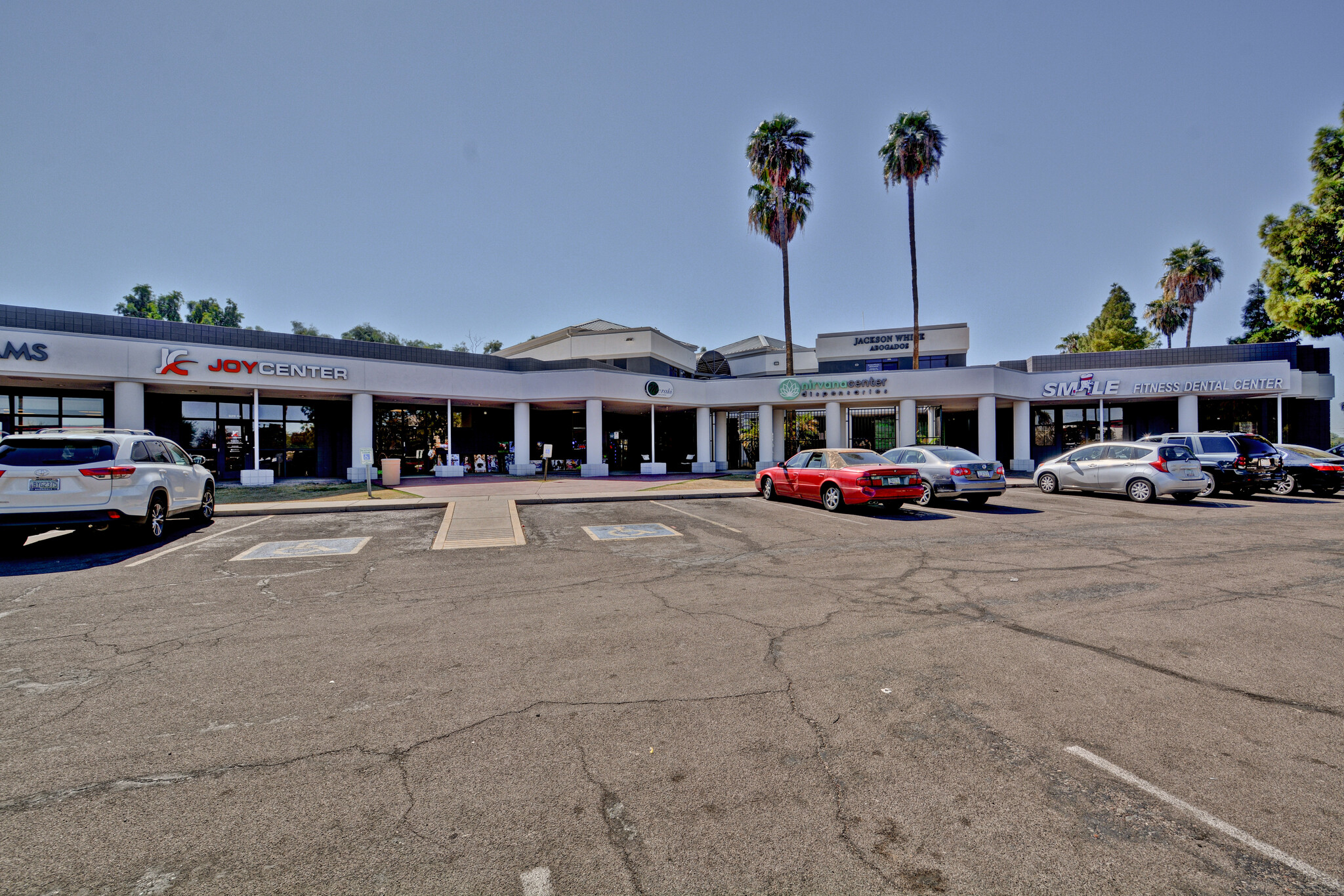 2330 N 75th Ave, Phoenix, AZ for lease Building Photo- Image 1 of 15