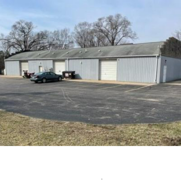 200 S Hackett St, South Beloit, IL 61080