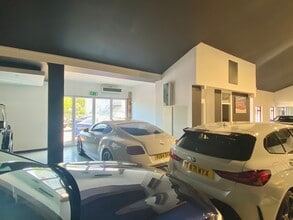 7-10 Station Approach, Hitchin for lease Interior Photo- Image 2 of 5