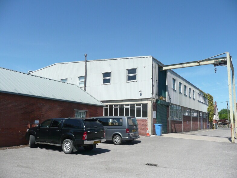 Bath Rd, Devizes for lease - Building Photo - Image 3 of 10