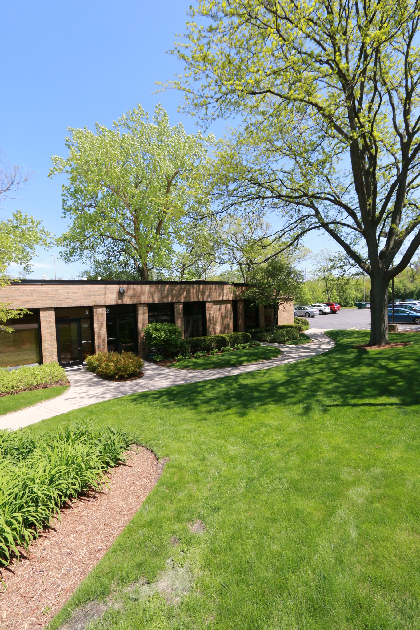 3330 Old Glenview Rd, Wilmette, IL for lease Other- Image 1 of 5