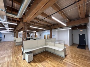 4348 W Lake St, Chicago, IL for lease Interior Photo- Image 2 of 6