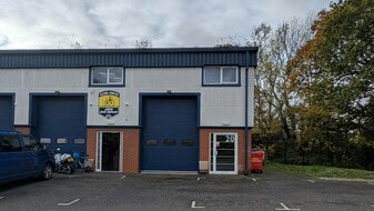 Lime Kiln Ln, Holbury HAM - Warehouse