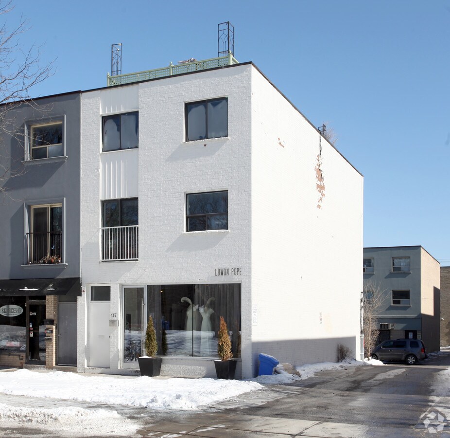 117 Jefferson Ave, Toronto, ON M6K 3E4 117 Jefferson Ave, Toronto, ON M6K 3E4