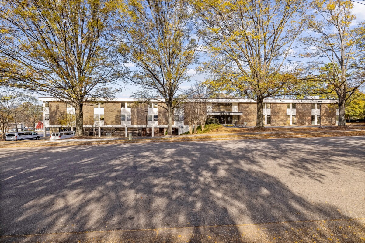 1001 Navaho Dr, Raleigh, NC 27609 - Pinewood | LoopNet