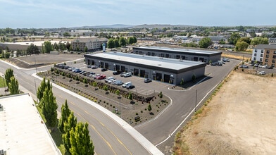 1333 Tapteal Dr, Richland, WA for lease Interior Photo- Image 2 of 7