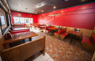 5740 7th St, Zephyrhills FL - Bar