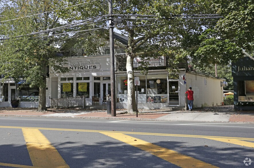 2450 Main St, Bridgehampton, NY for sale - Primary Photo - Image 1 of 1
