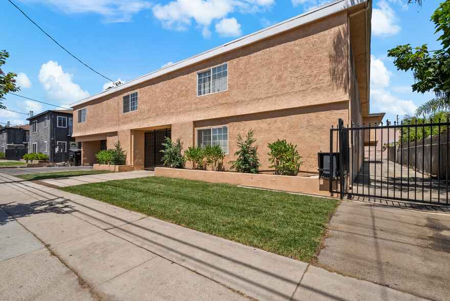 11751 Hart St, North Hollywood, CA for sale - Building Photo - Image 1 of 10