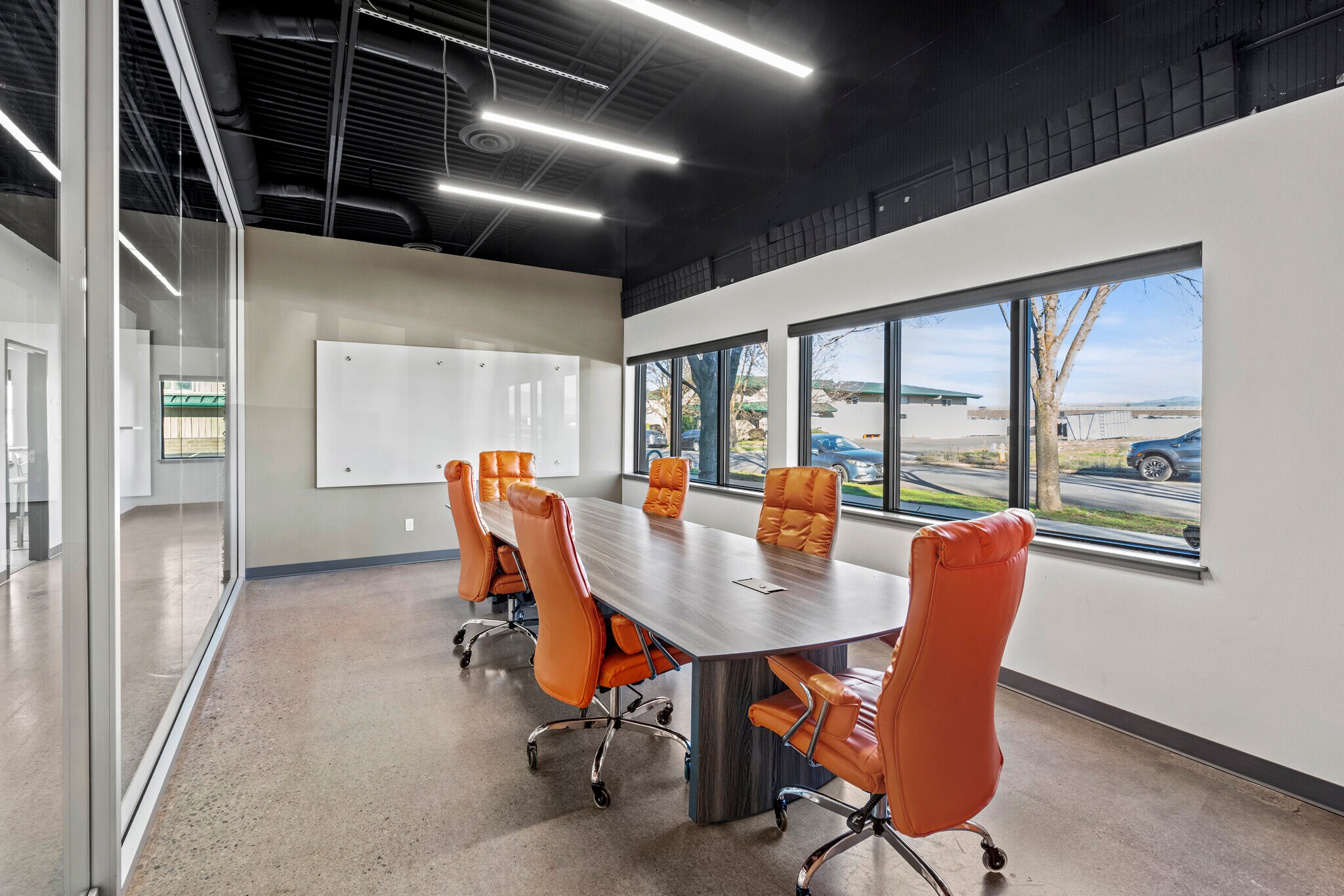 4731 Industry Dr, Medford, OR for sale Interior Photo- Image 1 of 40