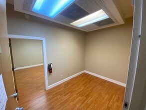 7320 Griffin Rd, Fort Lauderdale, FL for lease Interior Photo- Image 2 of 4