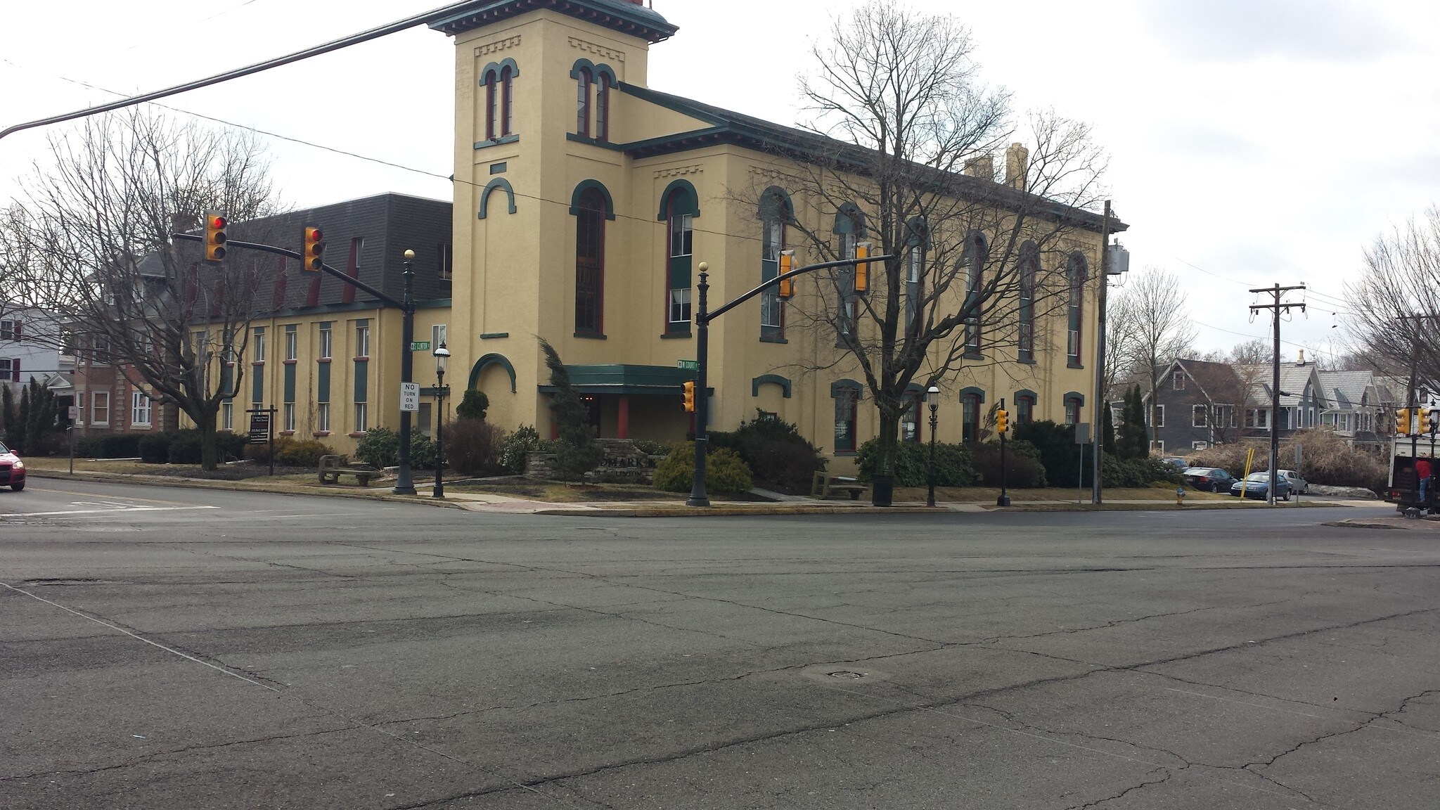 10 S Clinton St, Doylestown, PA 18901 The Landmark Building